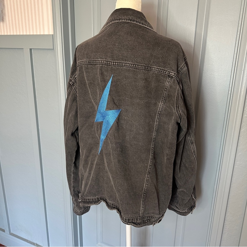 Los Angeles Chargers Retro Charcoal Denim Jacket - Picture 6 of 7